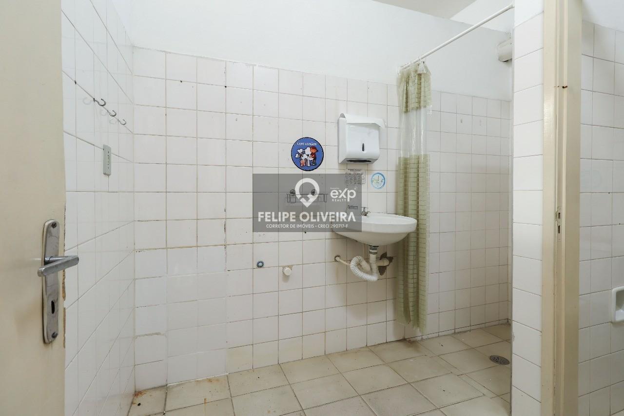 Casa para alugar com 11 quartos, 250m² - Foto 6