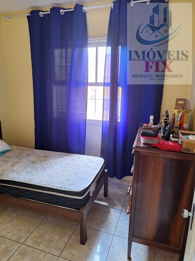 Casa à venda com 3 quartos, 420m² - Foto 16