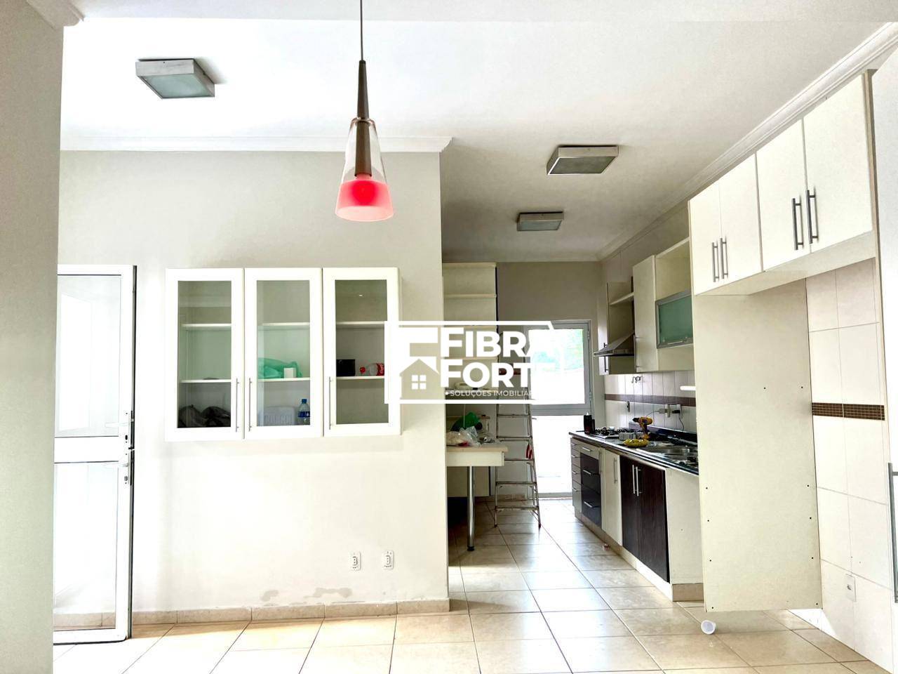 Casa de Condomínio para alugar com 4 quartos, 397m² - Foto 19