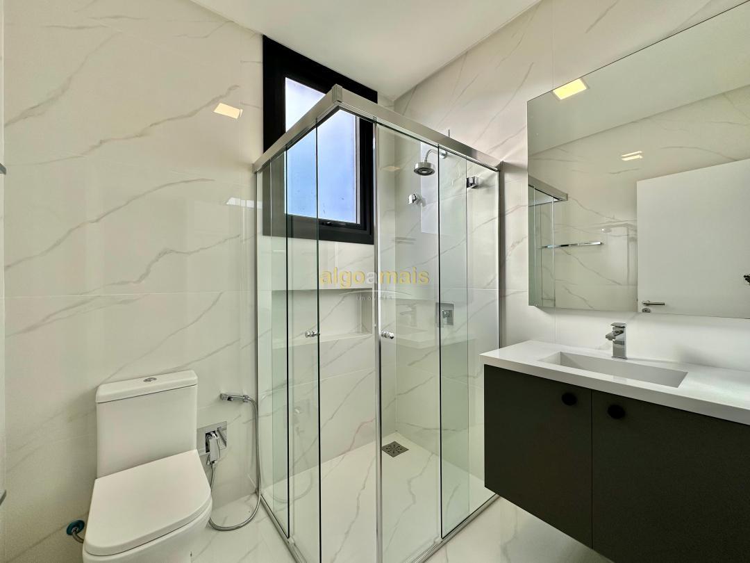 Casa de Condomínio à venda com 5 quartos, 402m² - Foto 29