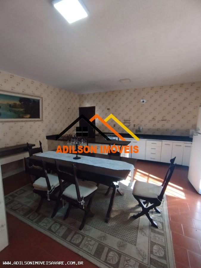 Casa à venda com 2 quartos, 204m² - Foto 4