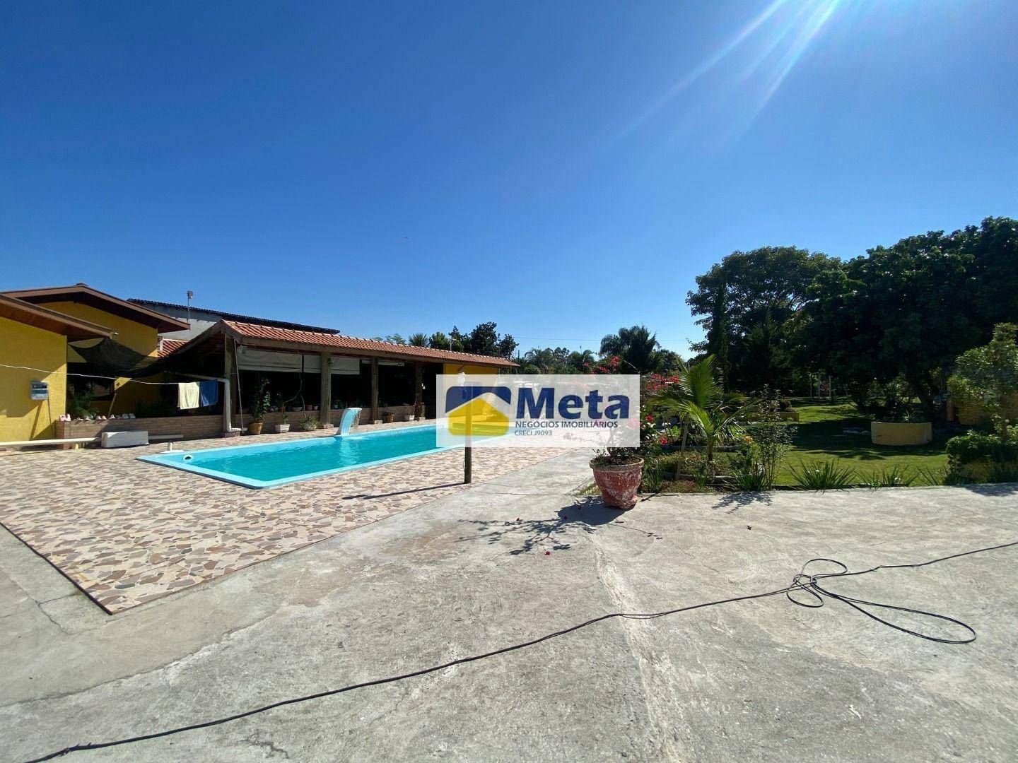 Chácara à venda com 4 quartos, 450m² - Foto 20