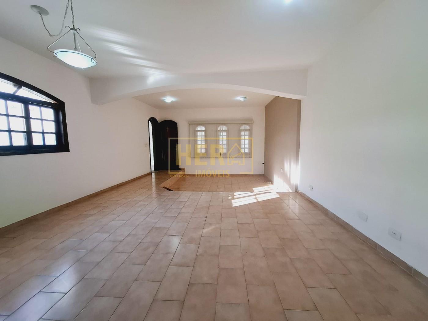 Casa à venda com 3 quartos, 202m² - Foto 5