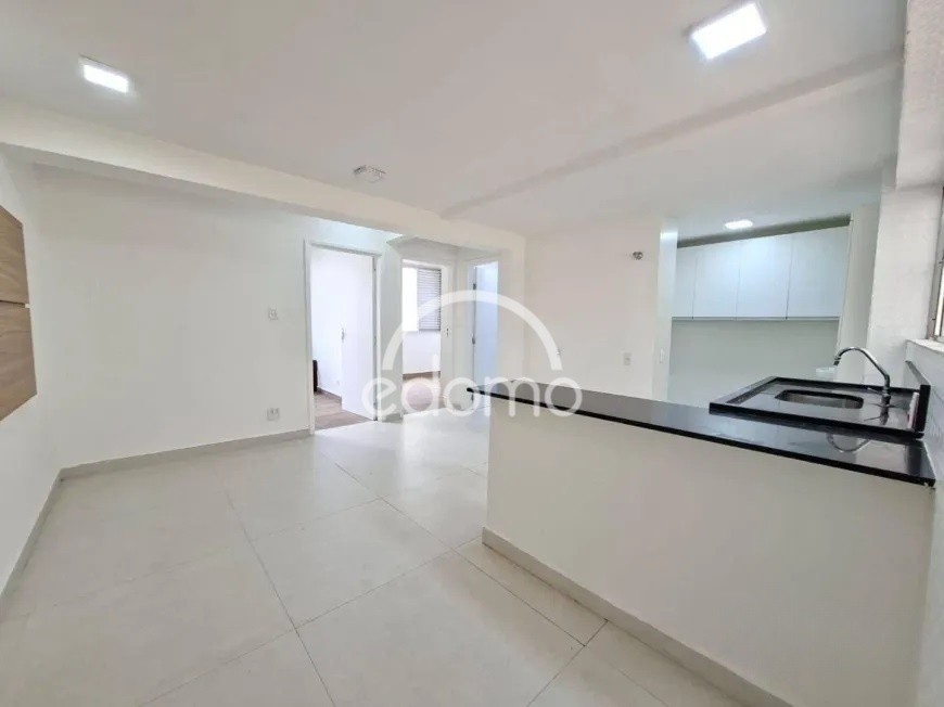 Apartamento para alugar com 2 quartos, 48m² - Foto 2