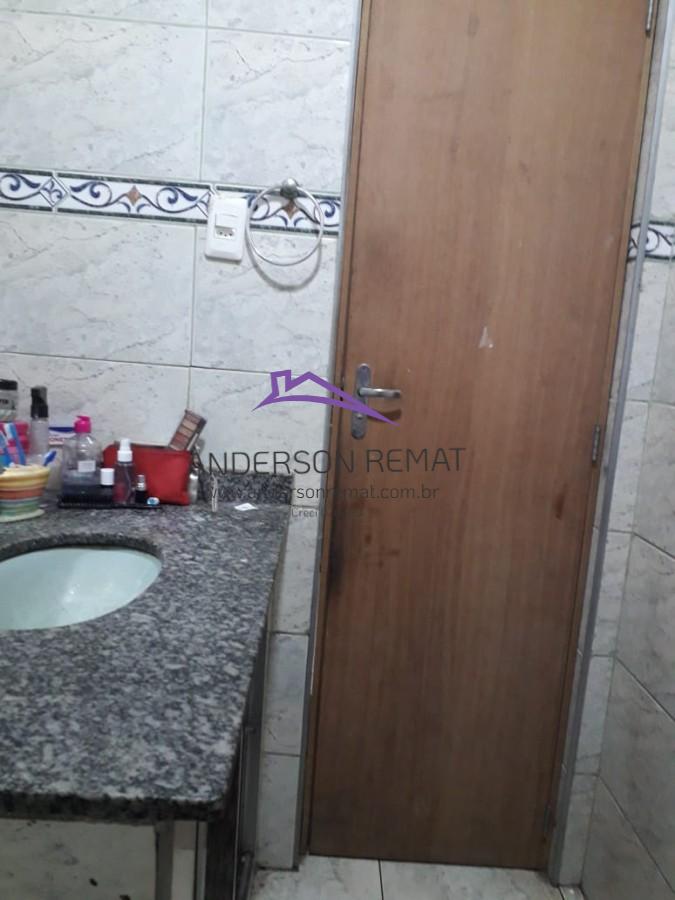 Casa à venda com 3 quartos, 200m² - Foto 14