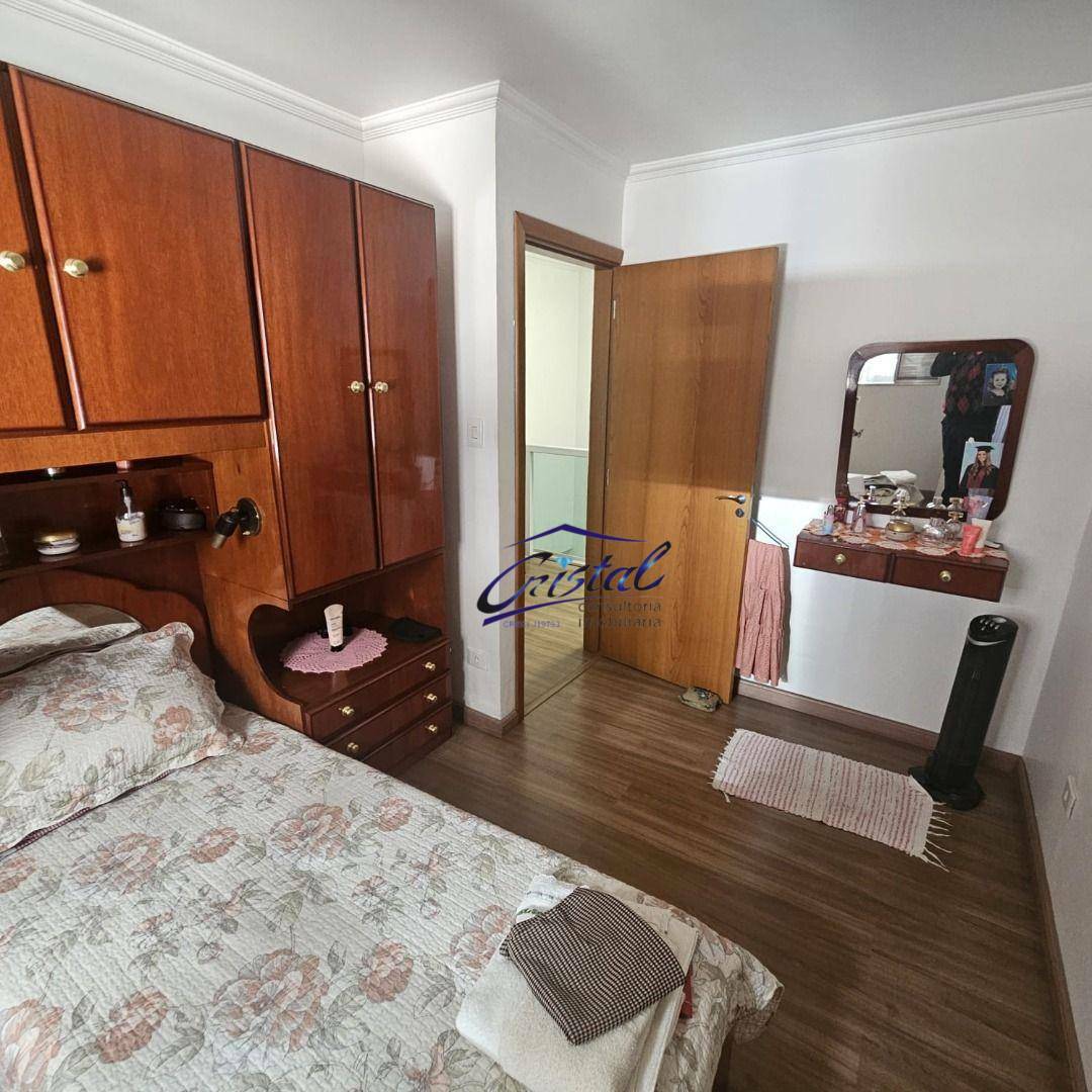 Casa para alugar com 4 quartos, 180m² - Foto 19