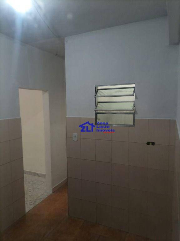 Casa para alugar com 1 quarto, 35m² - Foto 9