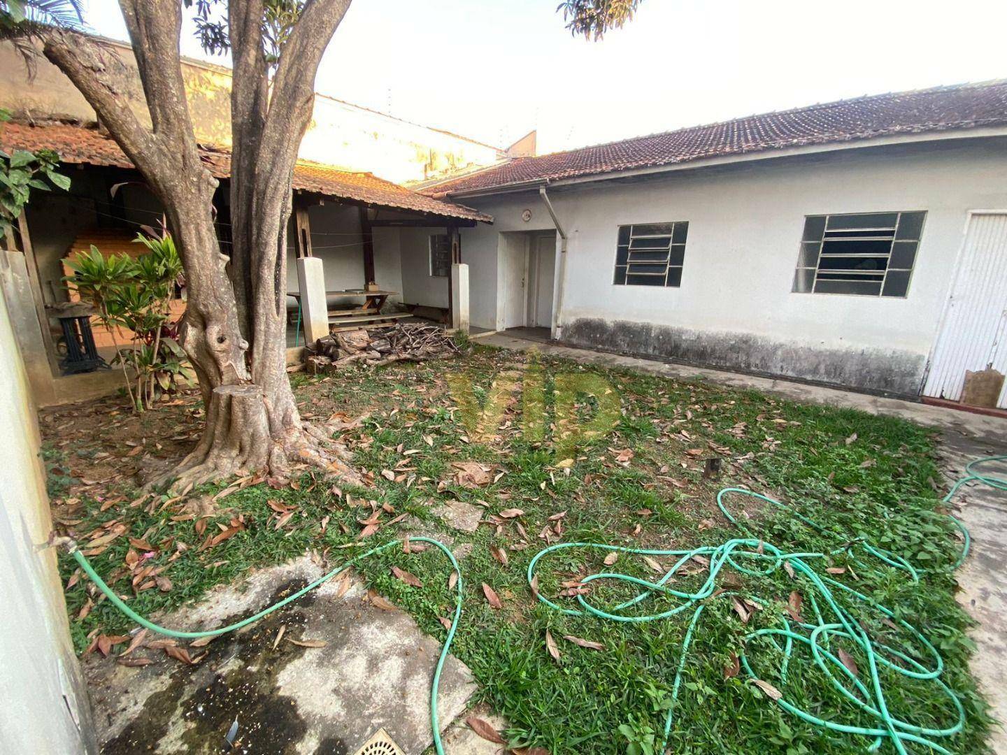 Casa à venda com 4 quartos, 592m² - Foto 46