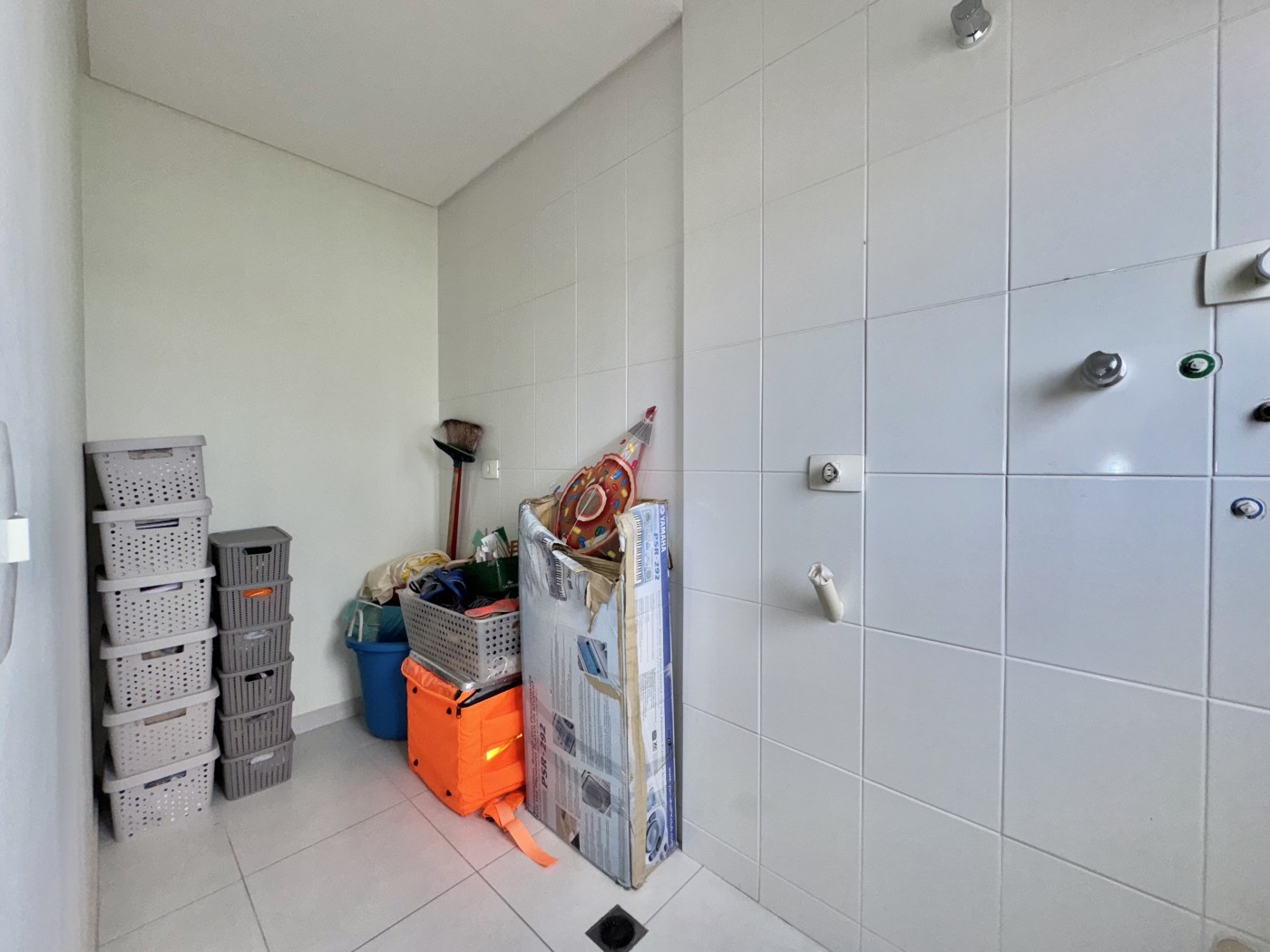 Apartamento à venda com 2 quartos, 85m² - Foto 4