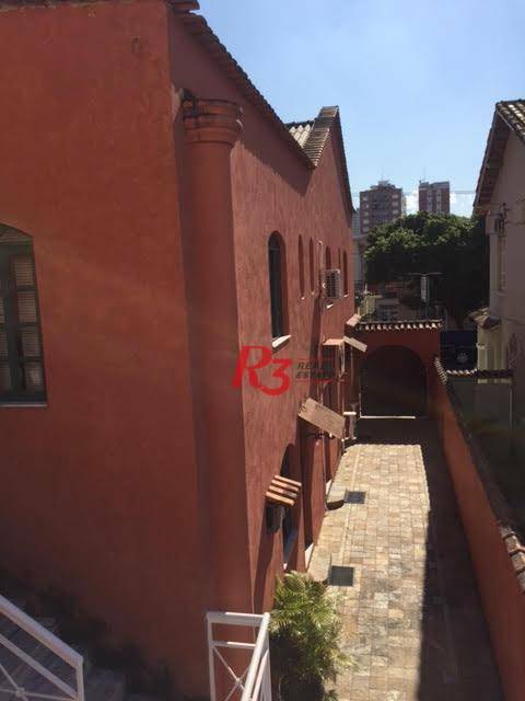 Casa à venda com 8 quartos, 300m² - Foto 17