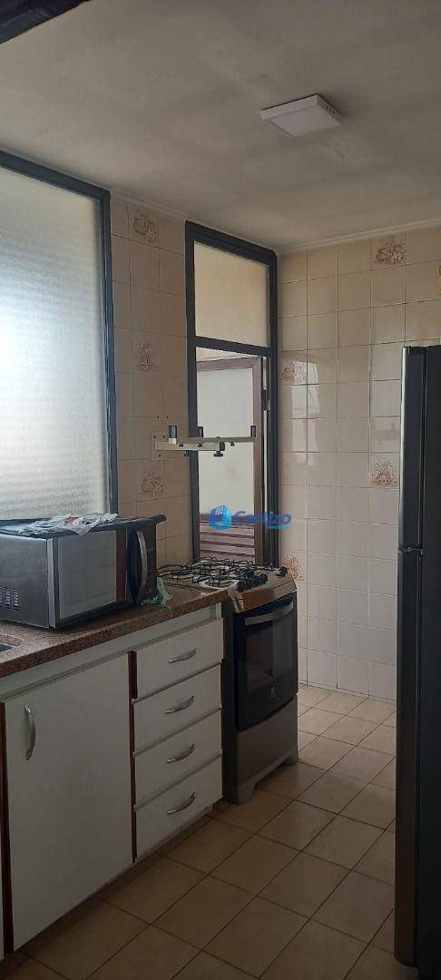 Apartamento à venda com 3 quartos, 112m² - Foto 9