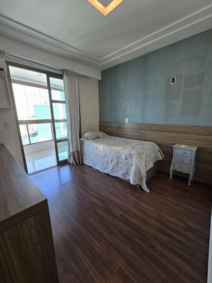 Cobertura à venda com 3 quartos, 214M2 - Foto 30
