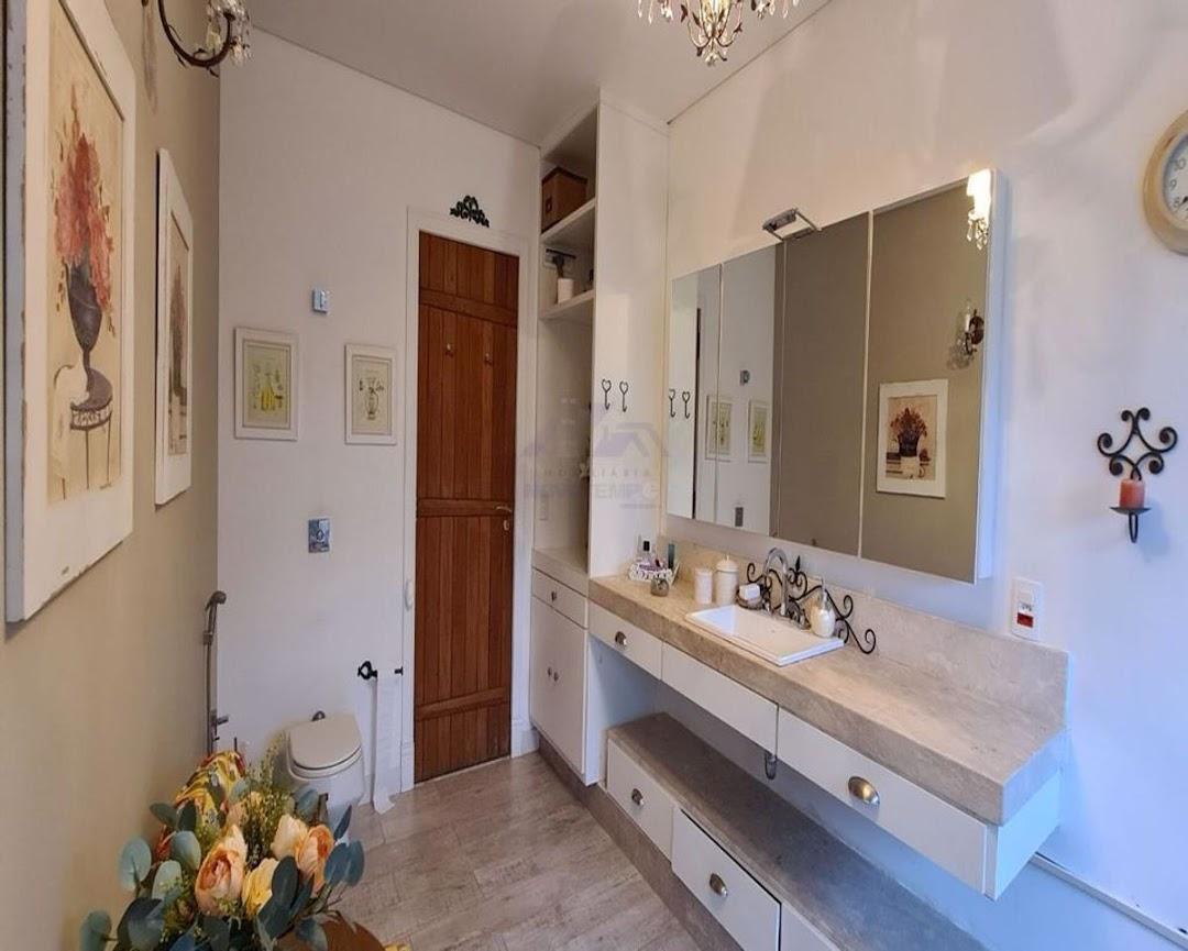 Sobrado à venda com 3 quartos, 900m² - Foto 24