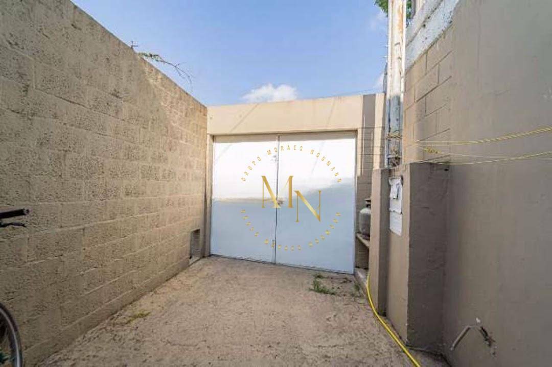 Casa à venda e aluguel com 4 quartos, 220m² - Foto 32