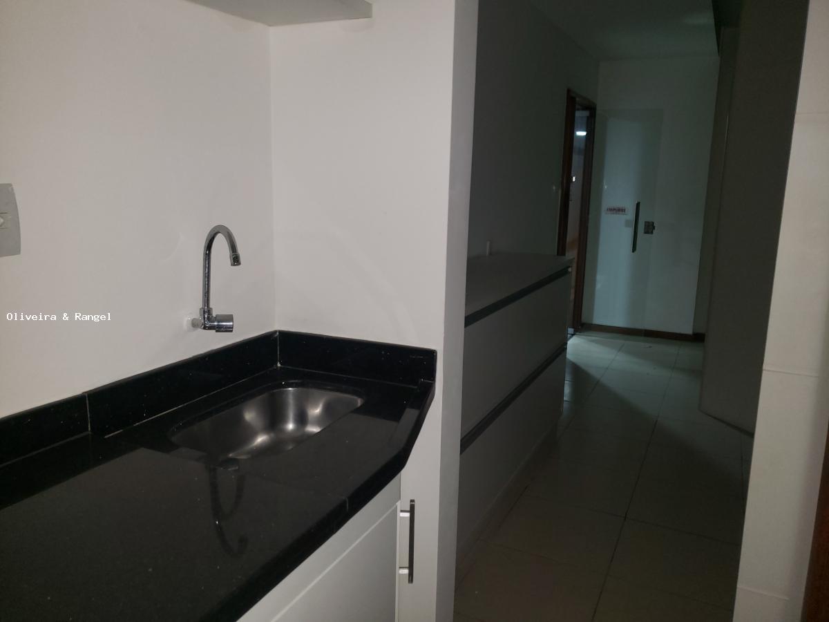 Conjunto Comercial-Sala à venda com 4 quartos, 70m² - Foto 19