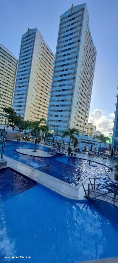 Apartamento à venda com 2 quartos, 65m² - Foto 2