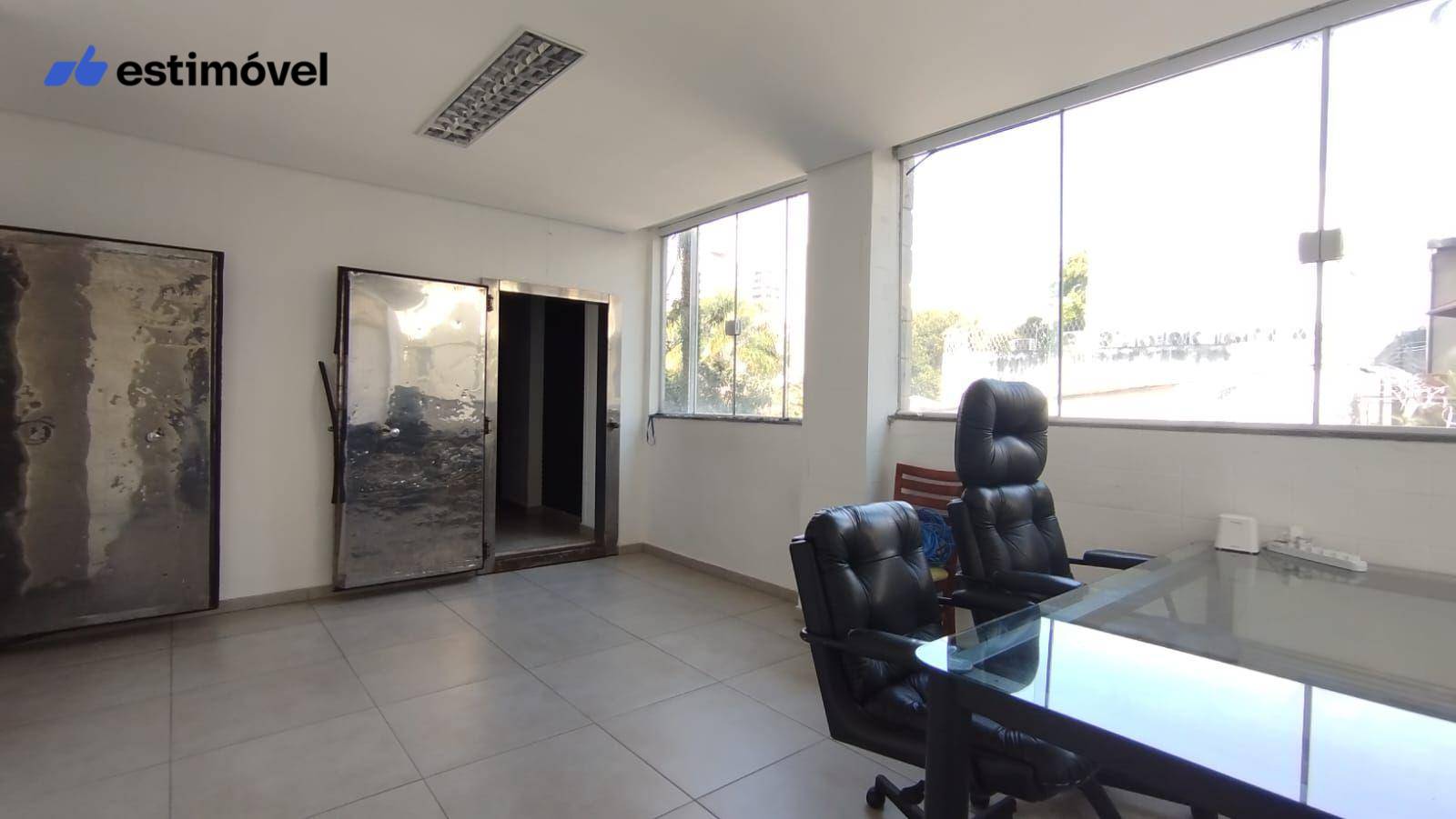 Casa à venda e aluguel, 748m² - Foto 18