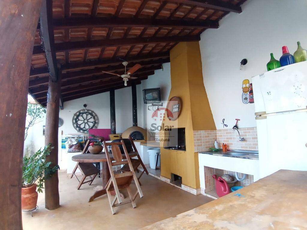 Casa para alugar com 5 quartos, 400m² - Foto 26