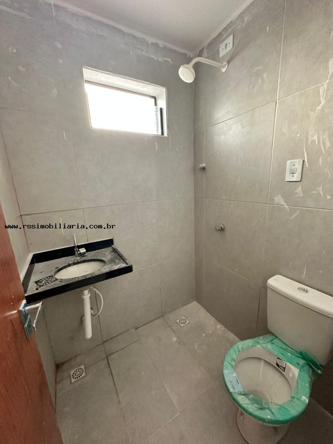 Casa à venda com 2 quartos, 56m² - Foto 4