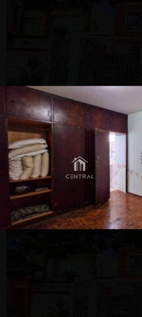 Sobrado para alugar com 6 quartos, 240m² - Foto 8