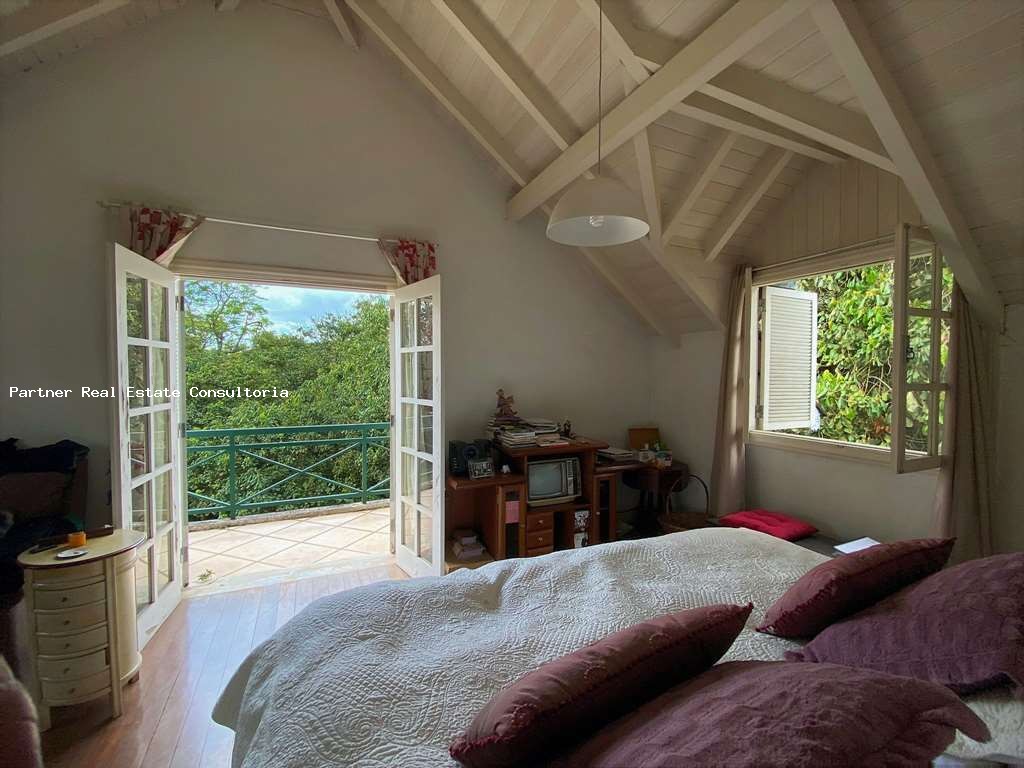 Casa à venda com 4 quartos, 3135m² - Foto 21