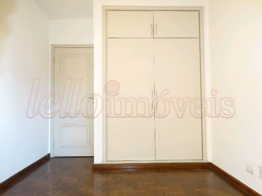 Apartamento para alugar com 3 quartos, 118m² - Foto 7