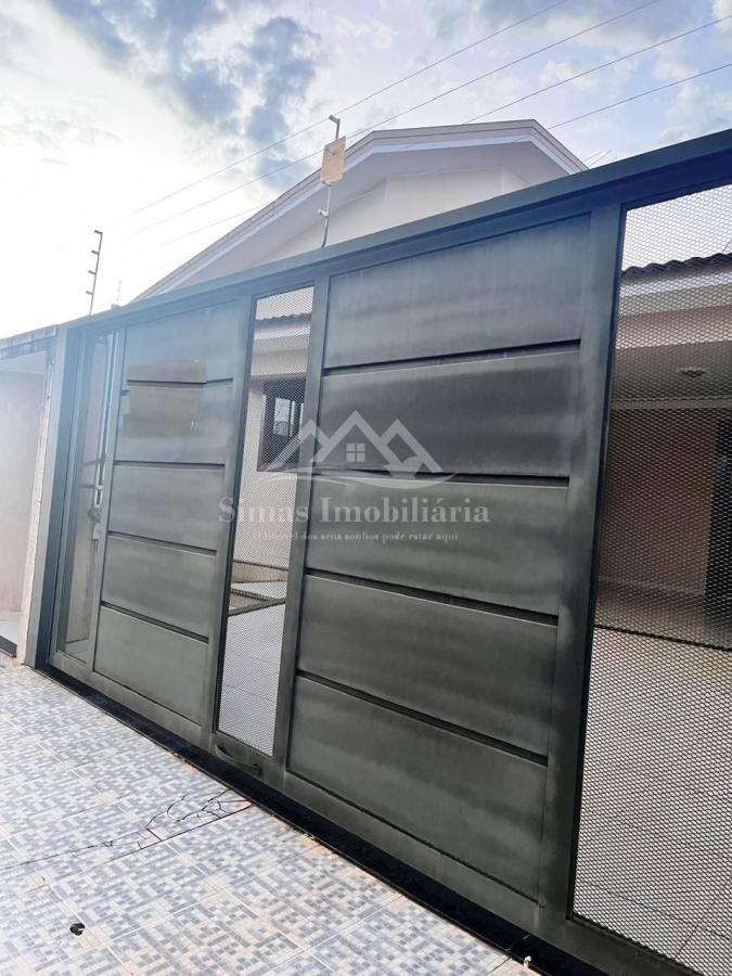 Casa à venda com 3 quartos, 348m² - Foto 2