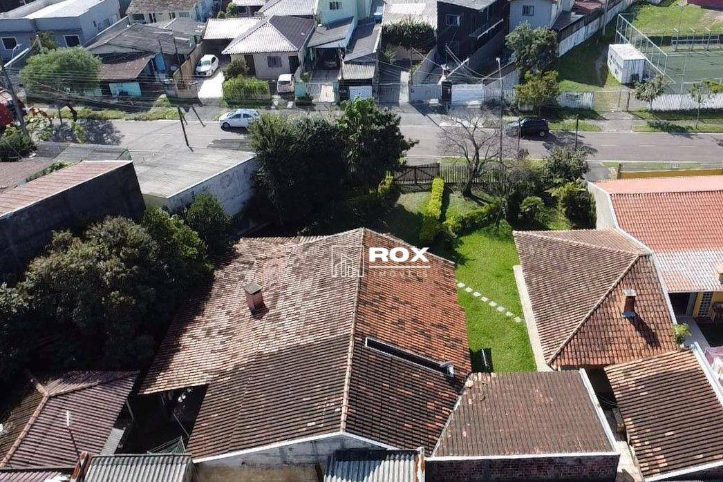 Casa à venda com 5 quartos, 257m² - Foto 9