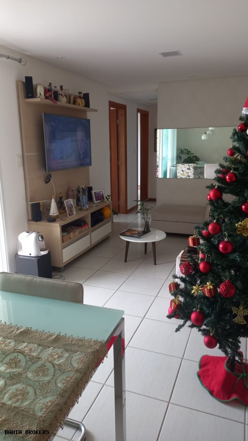 Apartamento à venda com 3 quartos, 85m² - Foto 1