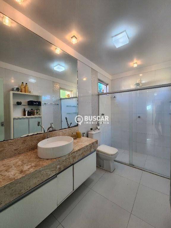 Casa à venda com 3 quartos, 400m² - Foto 12