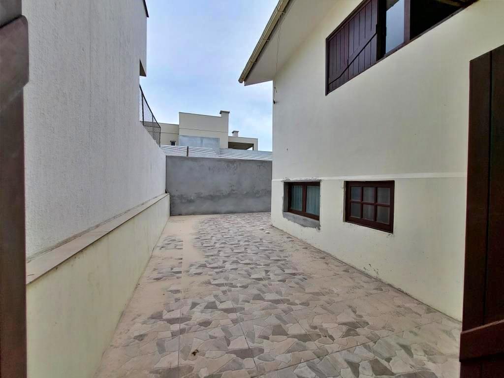 Casa à venda com 3 quartos, 204m² - Foto 45