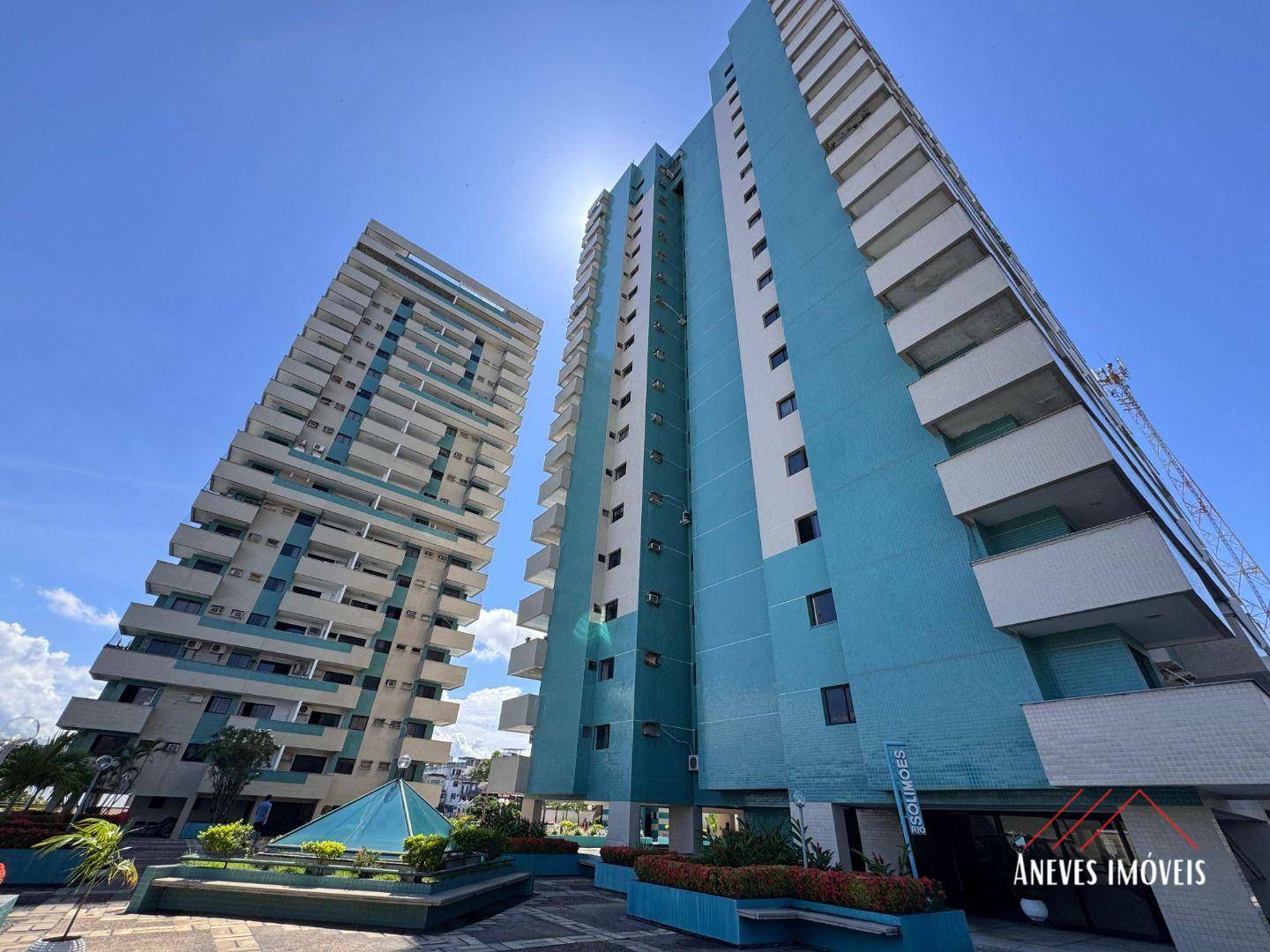 Apartamento à venda com 3 quartos, 106m² - Foto 1
