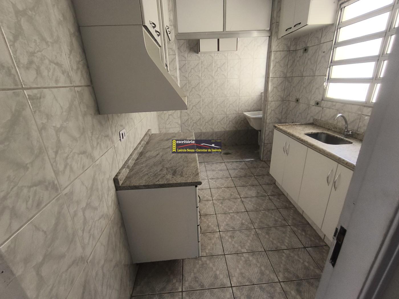 Apartamento para alugar com 2 quartos, 60m² - Foto 37
