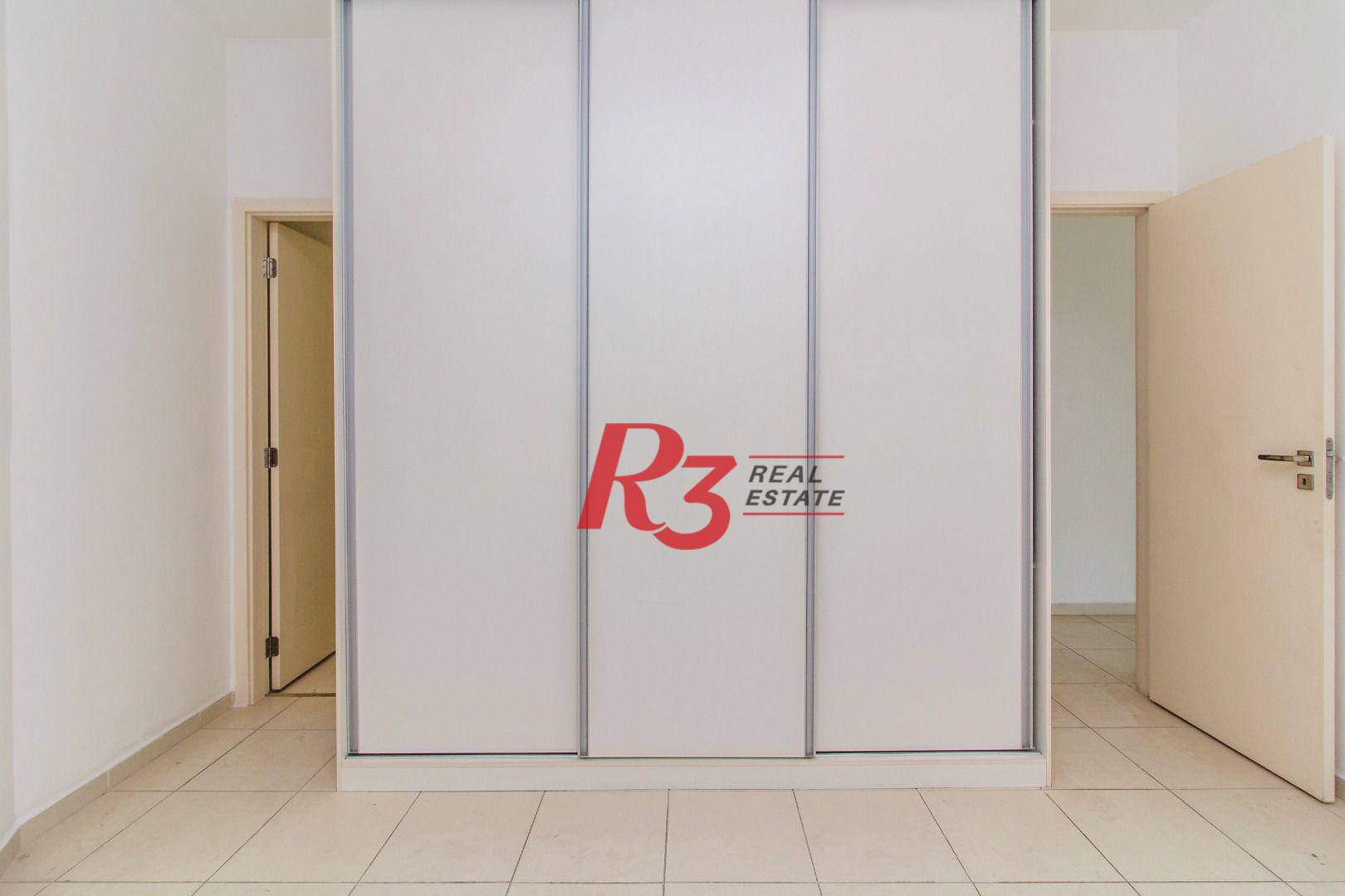 Apartamento para alugar com 1 quarto, 53m² - Foto 12