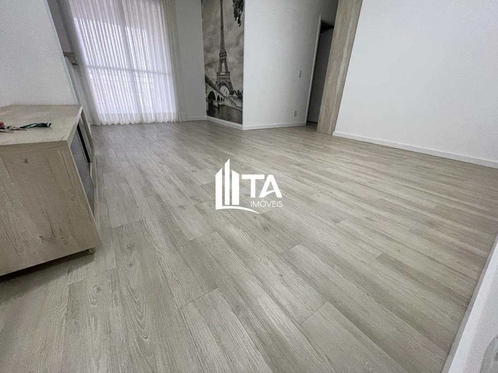 Apartamento à venda com 2 quartos, 66m² - Foto 1