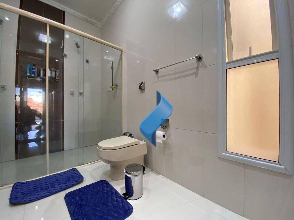 Casa à venda com 3 quartos, 274m² - Foto 15