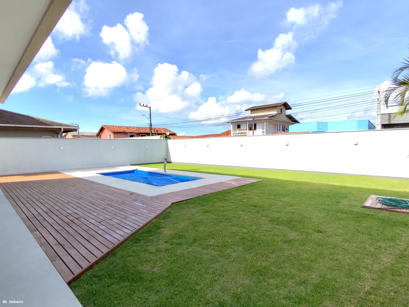 Casa à venda com 4 quartos - Foto 2