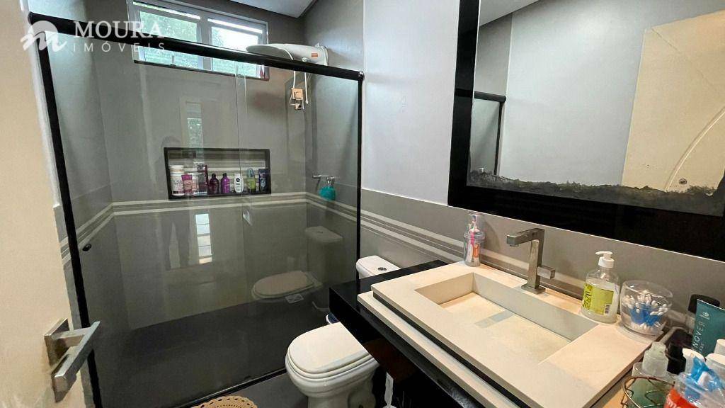 Casa de Condomínio à venda com 4 quartos, 360m² - Foto 19