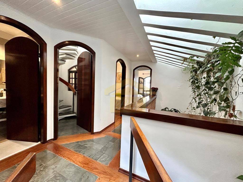 Sobrado à venda com 3 quartos, 206m² - Foto 18