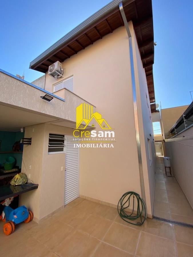Casa à venda com 4 quartos, 200m² - Foto 18