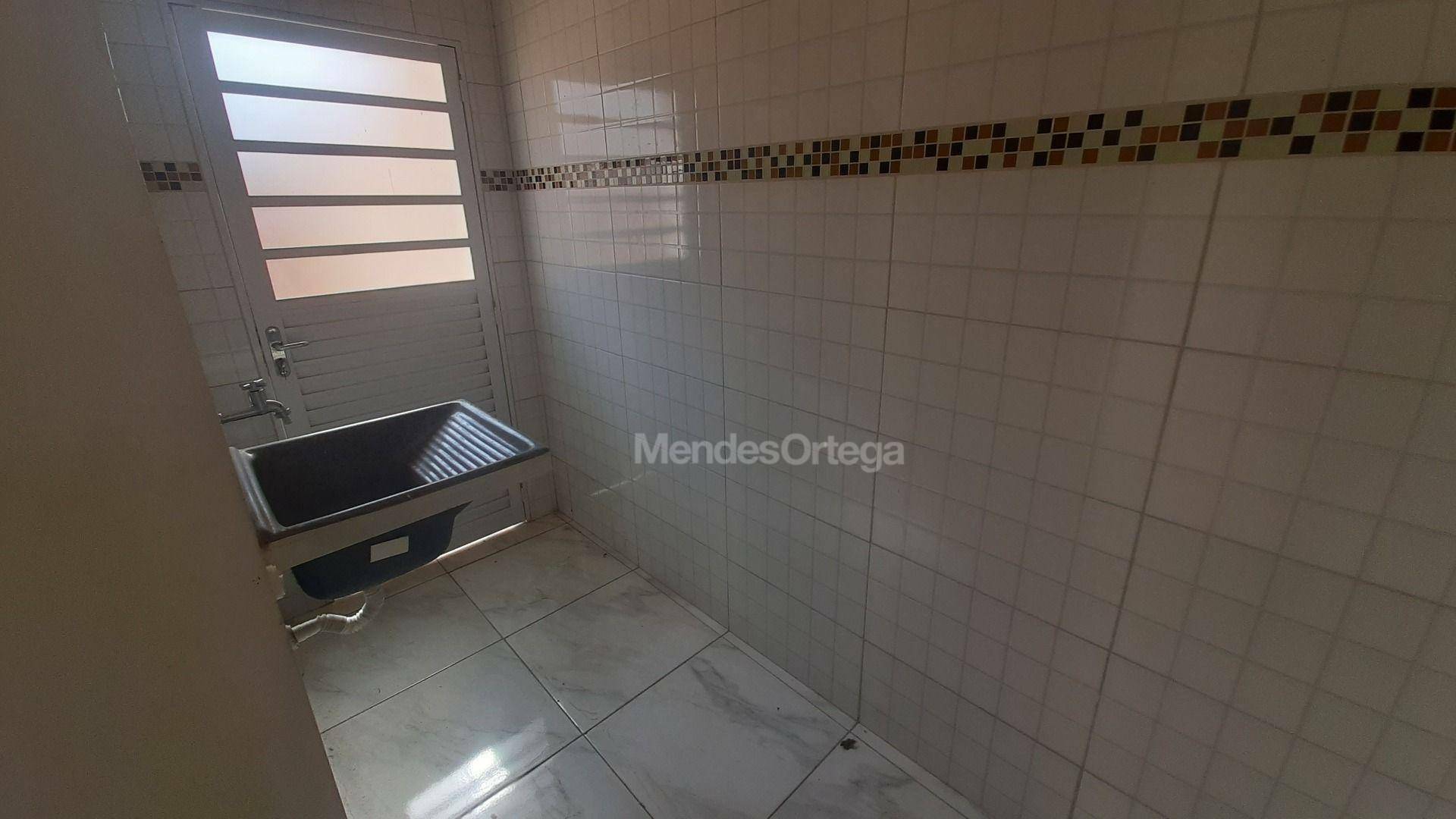 Casa à venda com 2 quartos, 112m² - Foto 11