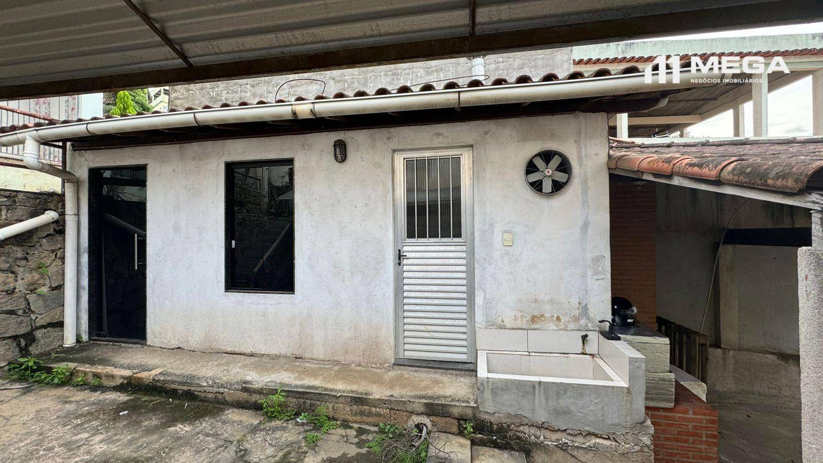 Casa à venda com 3 quartos, 118m² - Foto 17