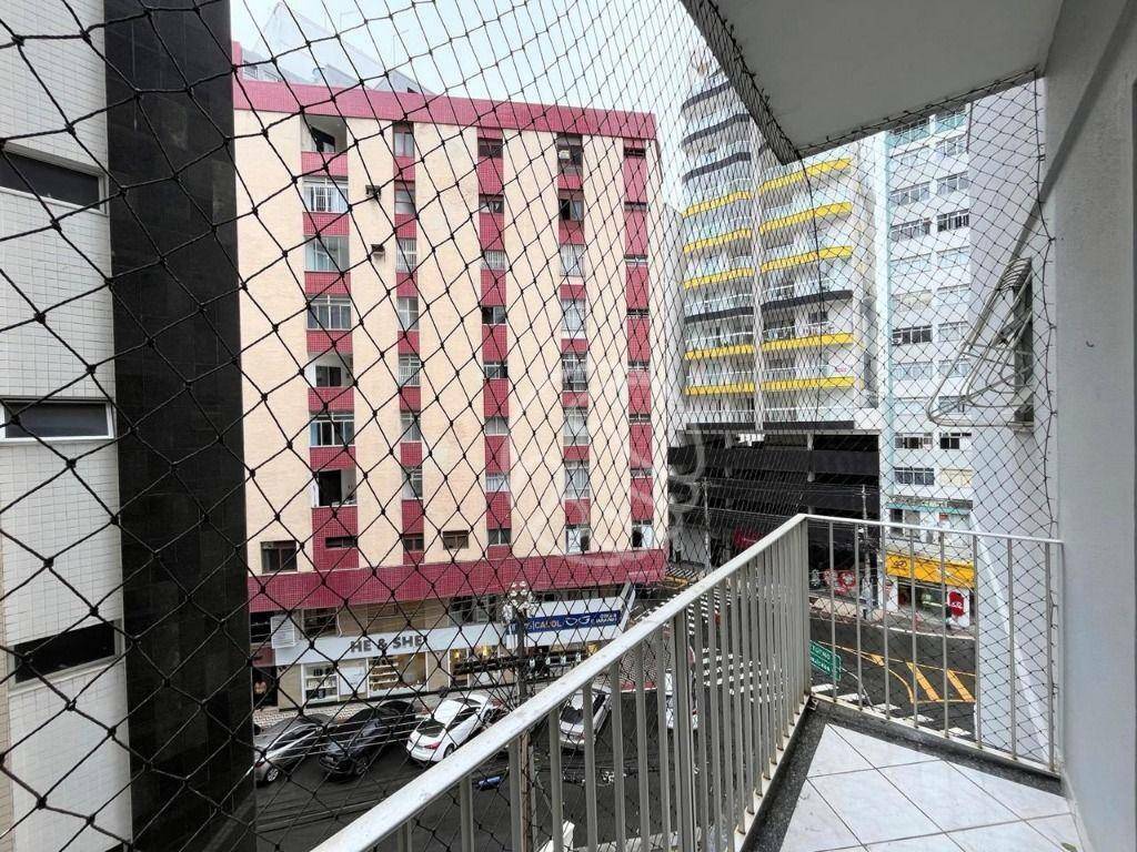 Apartamento para alugar com 2 quartos, 85m² - Foto 22