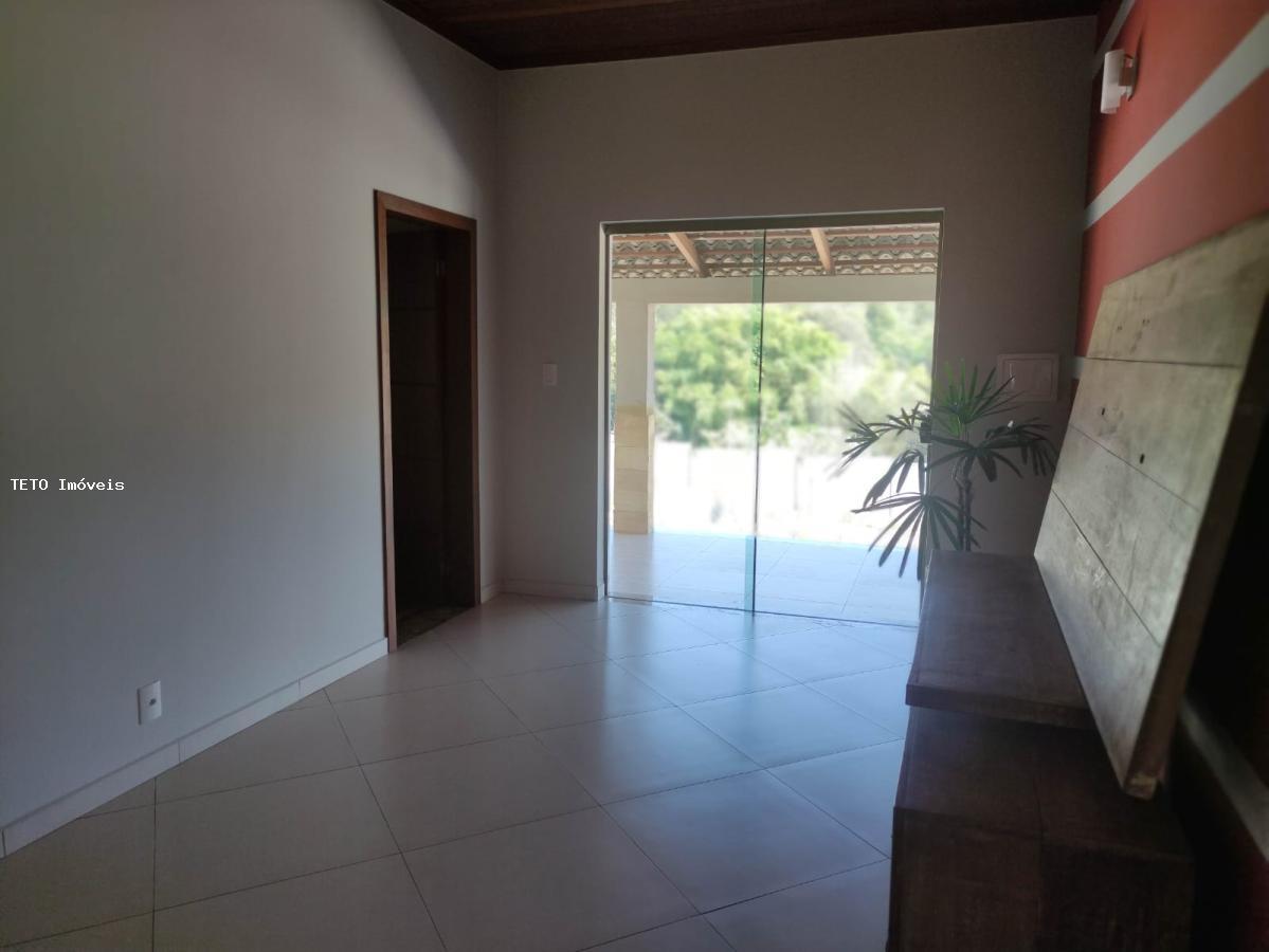 Sítio à venda com 3 quartos, 1500m² - Foto 21