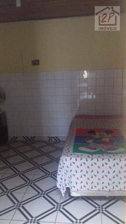 Casa à venda com 3 quartos, 131m² - Foto 2
