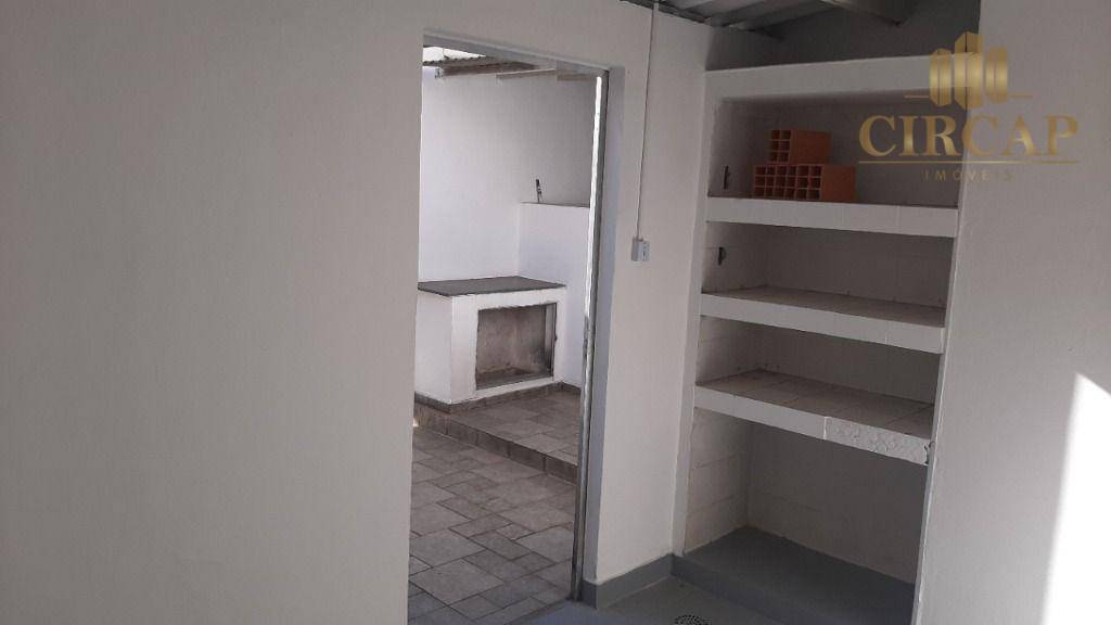 Sobrado à venda e aluguel com 3 quartos, 280m² - Foto 9