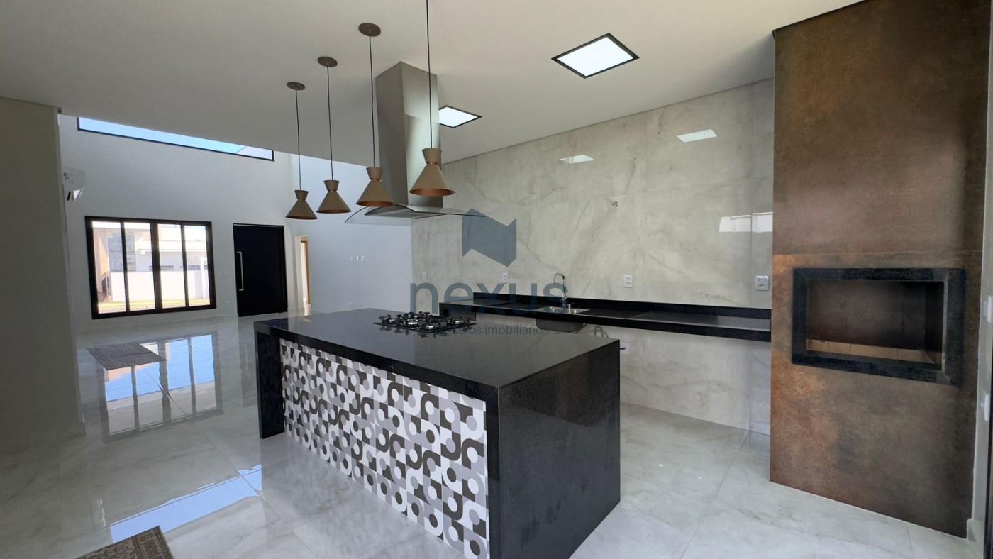 Casa à venda com 3 quartos, 305m² - Foto 12