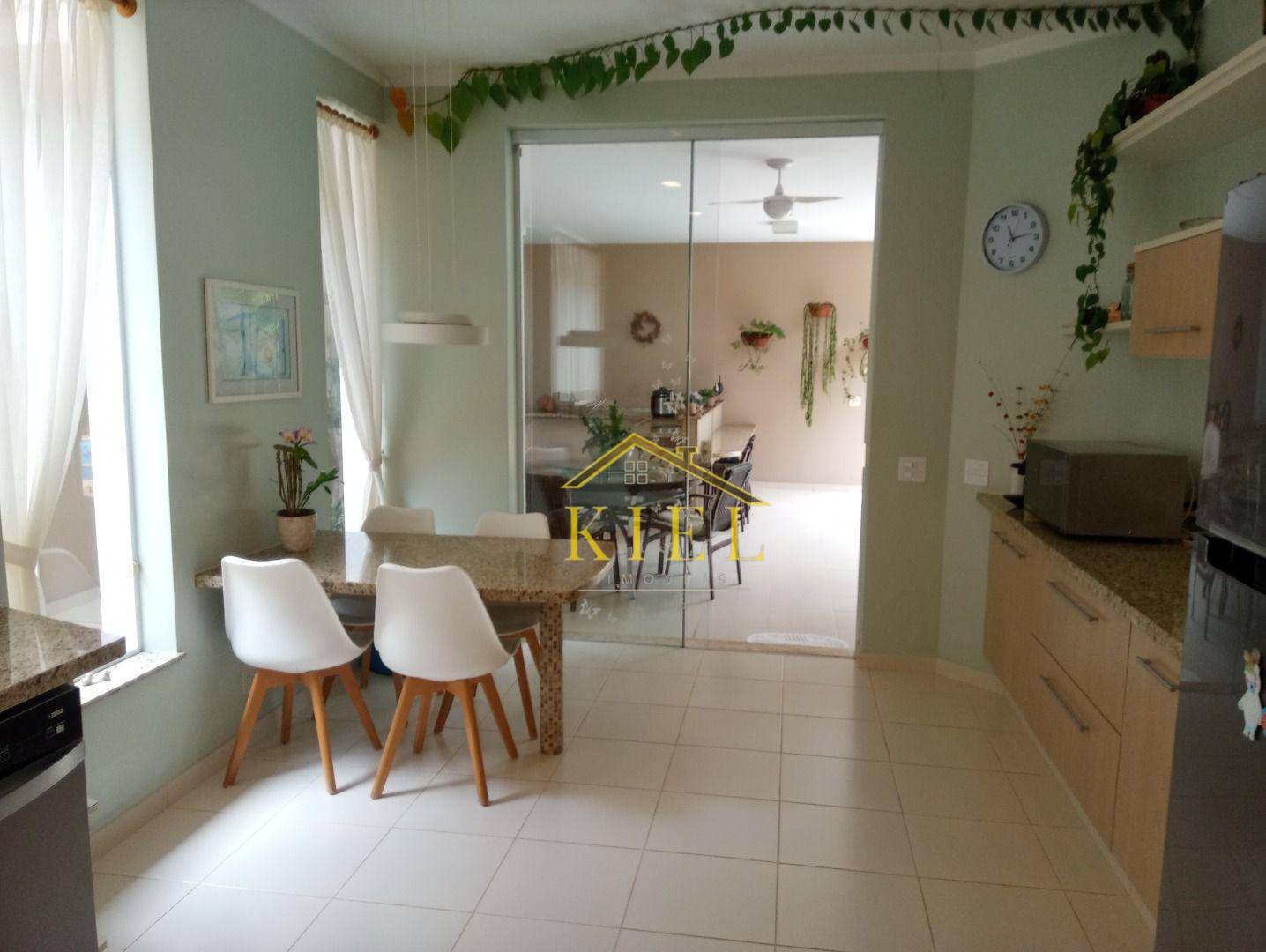 Casa para alugar com 4 quartos, 489m² - Foto 37