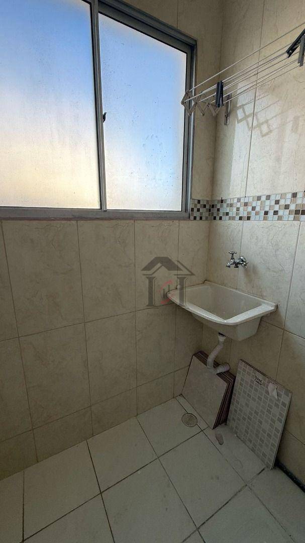 Apartamento para alugar com 2 quartos, 50m² - Foto 19