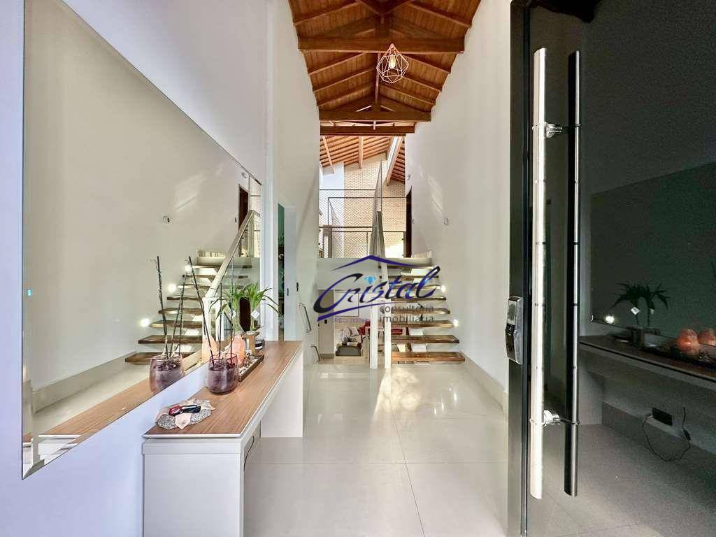 Casa de Condomínio à venda com 4 quartos, 711m² - Foto 14